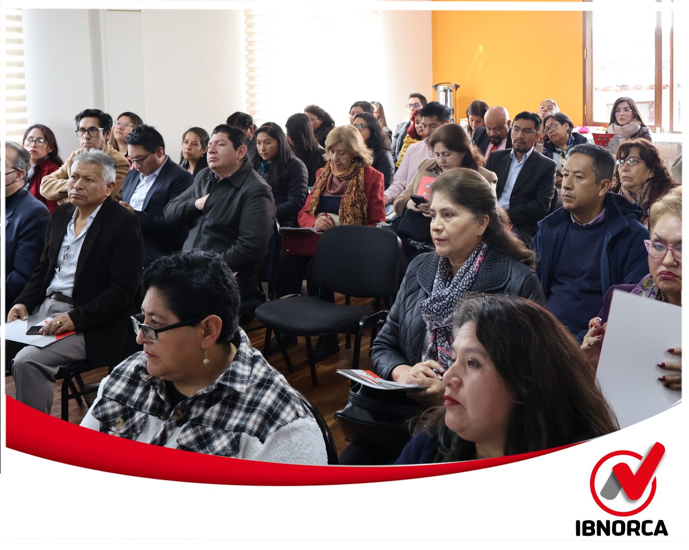 Reprentantes de Universidades, Institutos y Colegios participan del evento